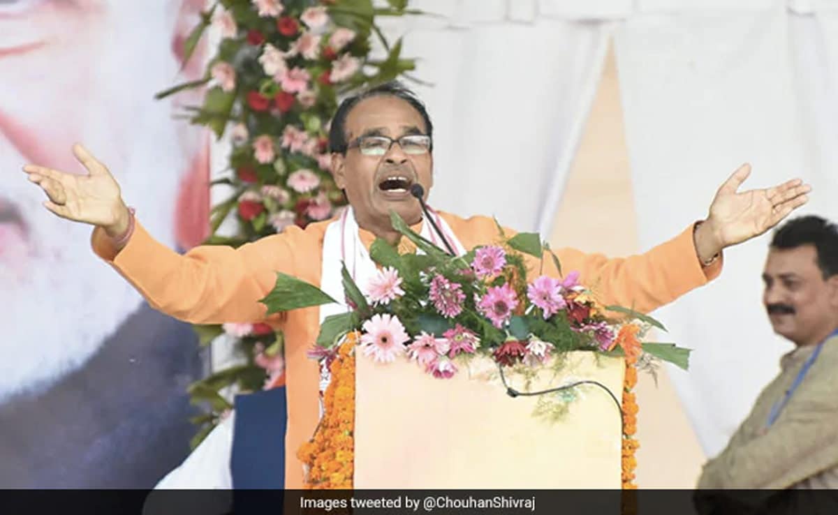मध्य प्रदेश: 12वीं के 78 हजार से ज्यादा छात्रों को CM शिवराज ने लैपटॉप खरीदने के पैसे दिए